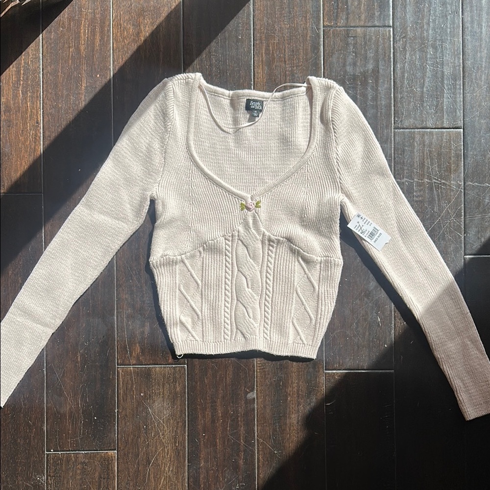 NWT Elegant Cream Sweater